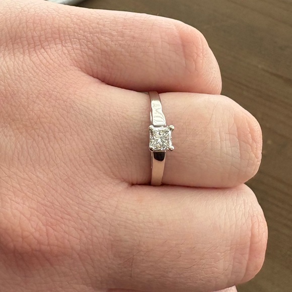 Princess Solitaire - Picture 5 of 9